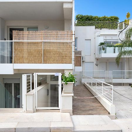 Cozy Marine Apt With Jacuzzi - 250Mt From Sea ポリニャーノ・ア・マーレ エクステリア 写真