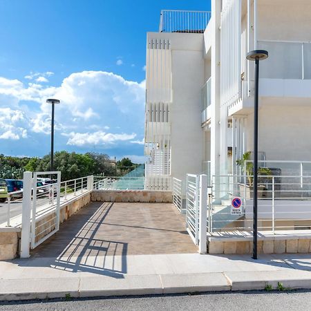 Cozy Marine Apt With Jacuzzi - 250Mt From Sea ポリニャーノ・ア・マーレ エクステリア 写真