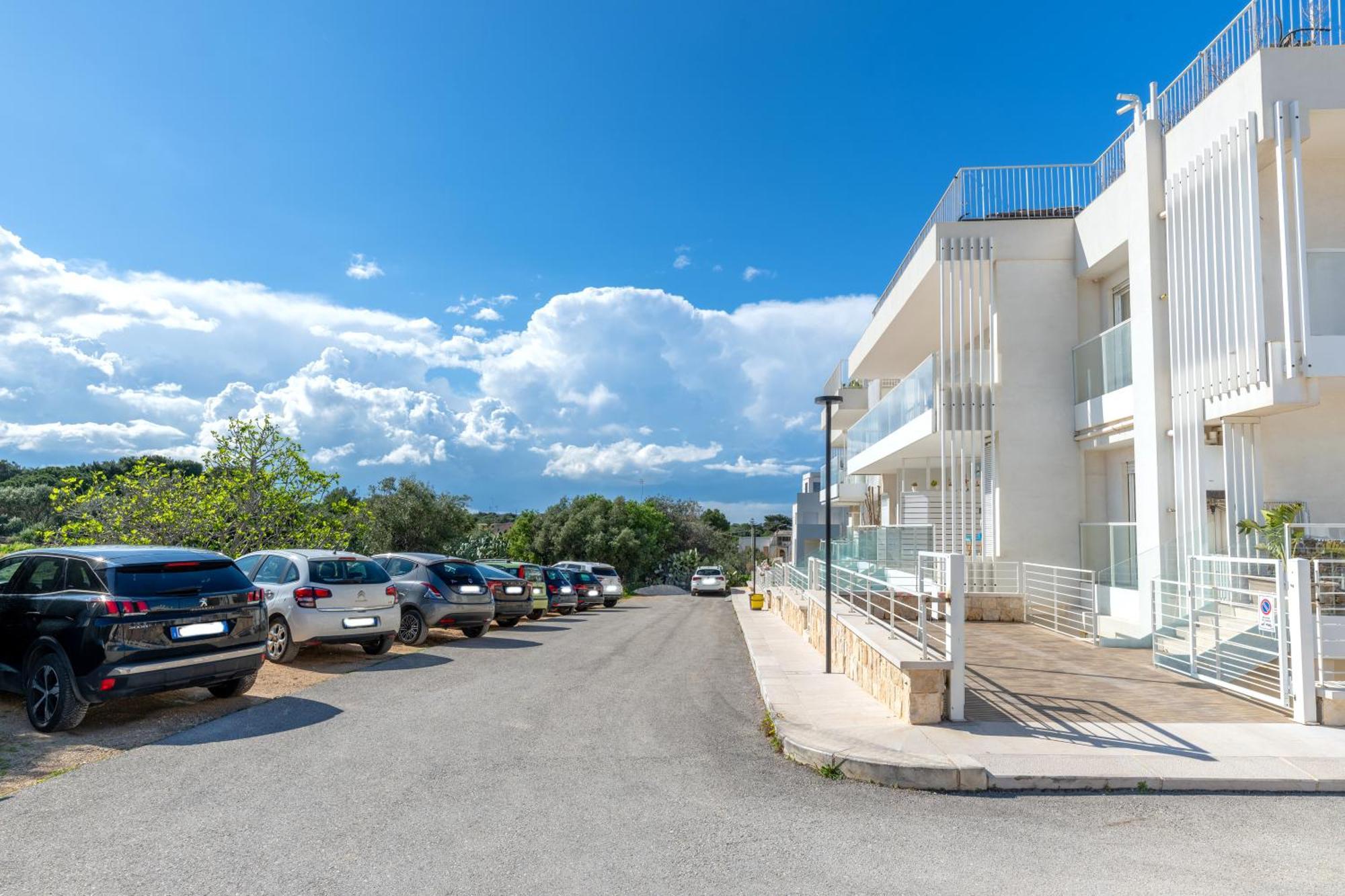 Cozy Marine Apt With Jacuzzi - 250Mt From Sea ポリニャーノ・ア・マーレ エクステリア 写真